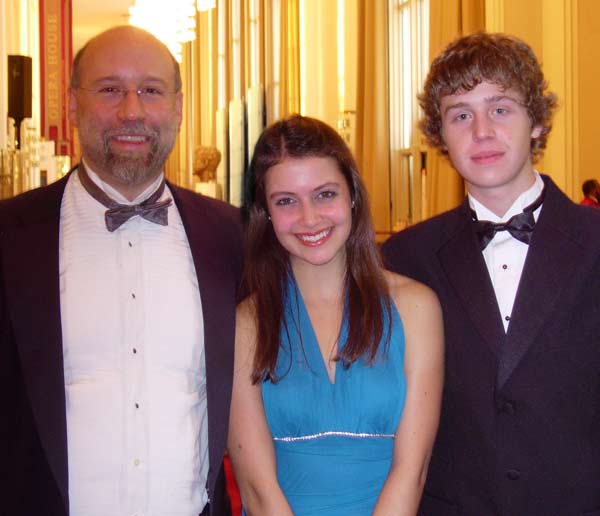 Duo pianists Shiphrah Meditz and Cameron Dennis with BWG at the Kennedy Center