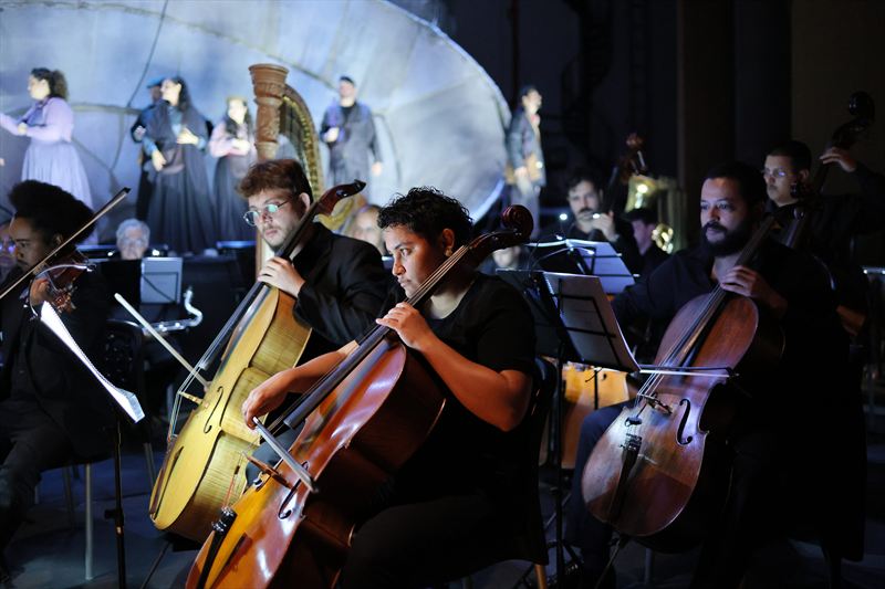 For Whom the Bell Tolls Opera World Premiere Brasilia Production Photo