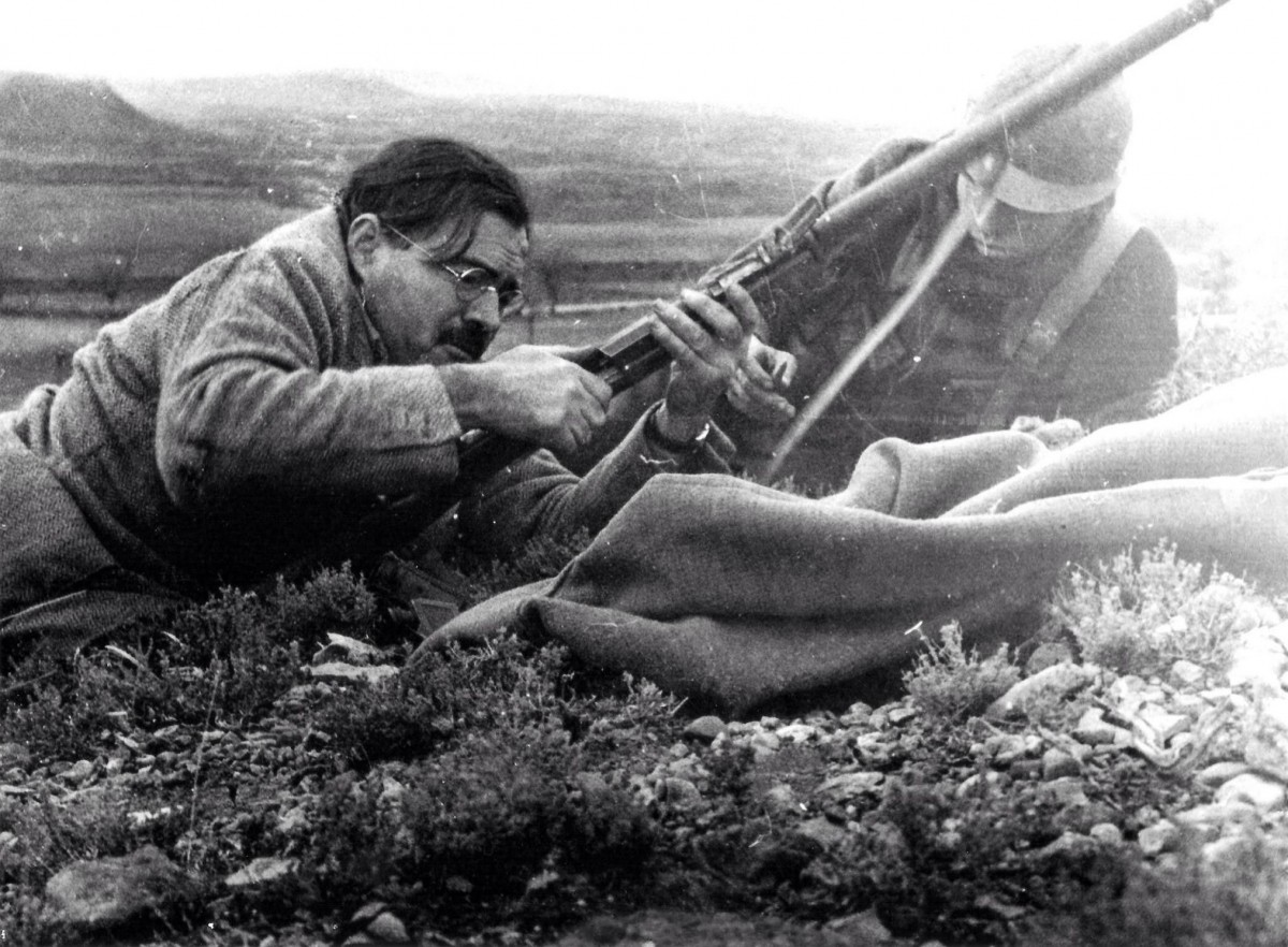 Ernest Hemingway Reporting from Spain